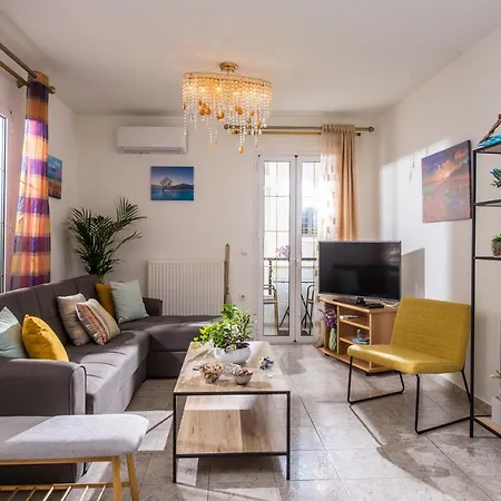 Ergina Home, Cozy 2 Bedroom Apartment